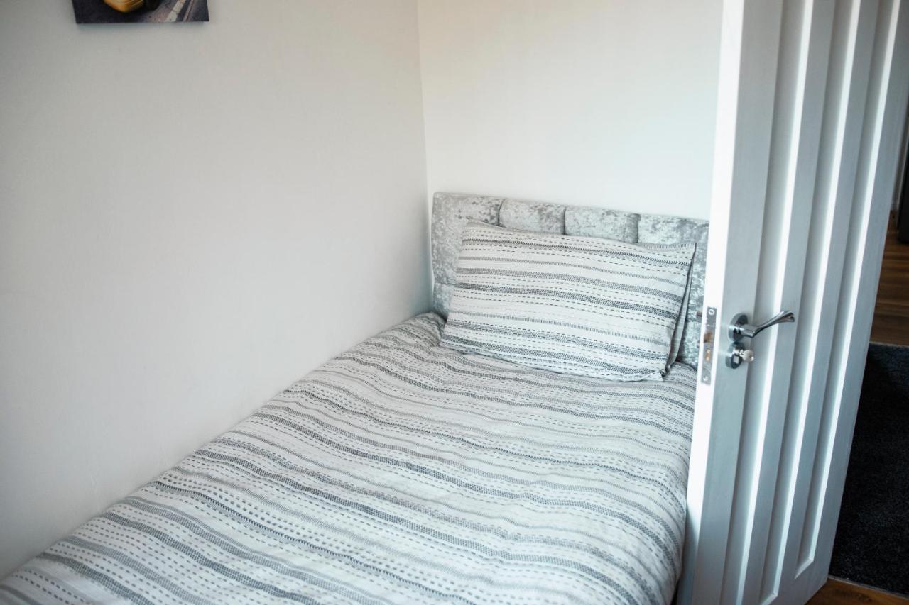 Cosy Home Near Nec, Bhx Bullring & Solihull Birmingham Zewnętrze zdjęcie
